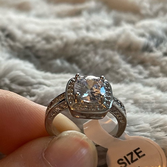 JACKPOT CANDLE RING - Picture 1 of 2